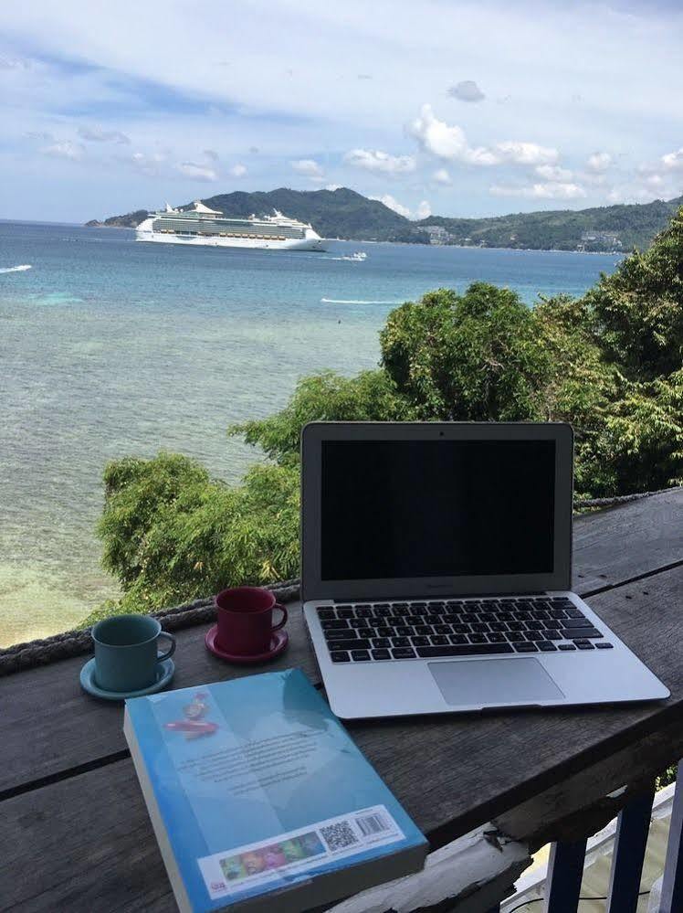 At Zea Hotel Patong Экстерьер фото